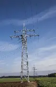 电竞赛场再起风云：吴越赤兔队险胜燕山火箭队，赛场气氛火爆赛场纪律更严谨